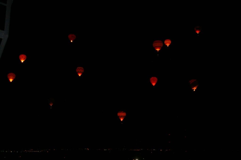 Albuquerque International Balloon Fiesta 2016-The Dawn Patrol; Credit: the Balloon Journal 